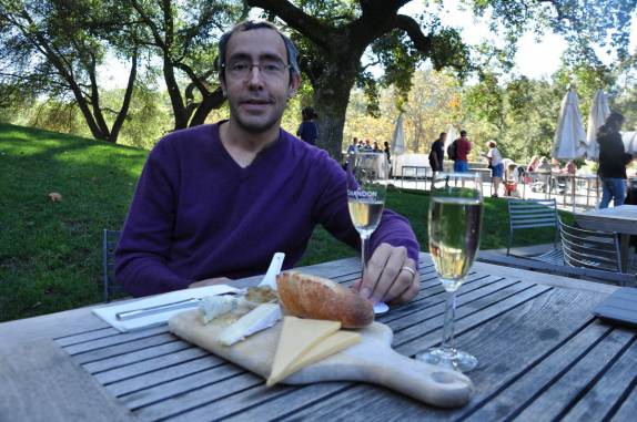 Café da manhã com champagne e queijos! Uma delícia!!! (no Napa Valley, na Califórnia, nos Estados Unidos)